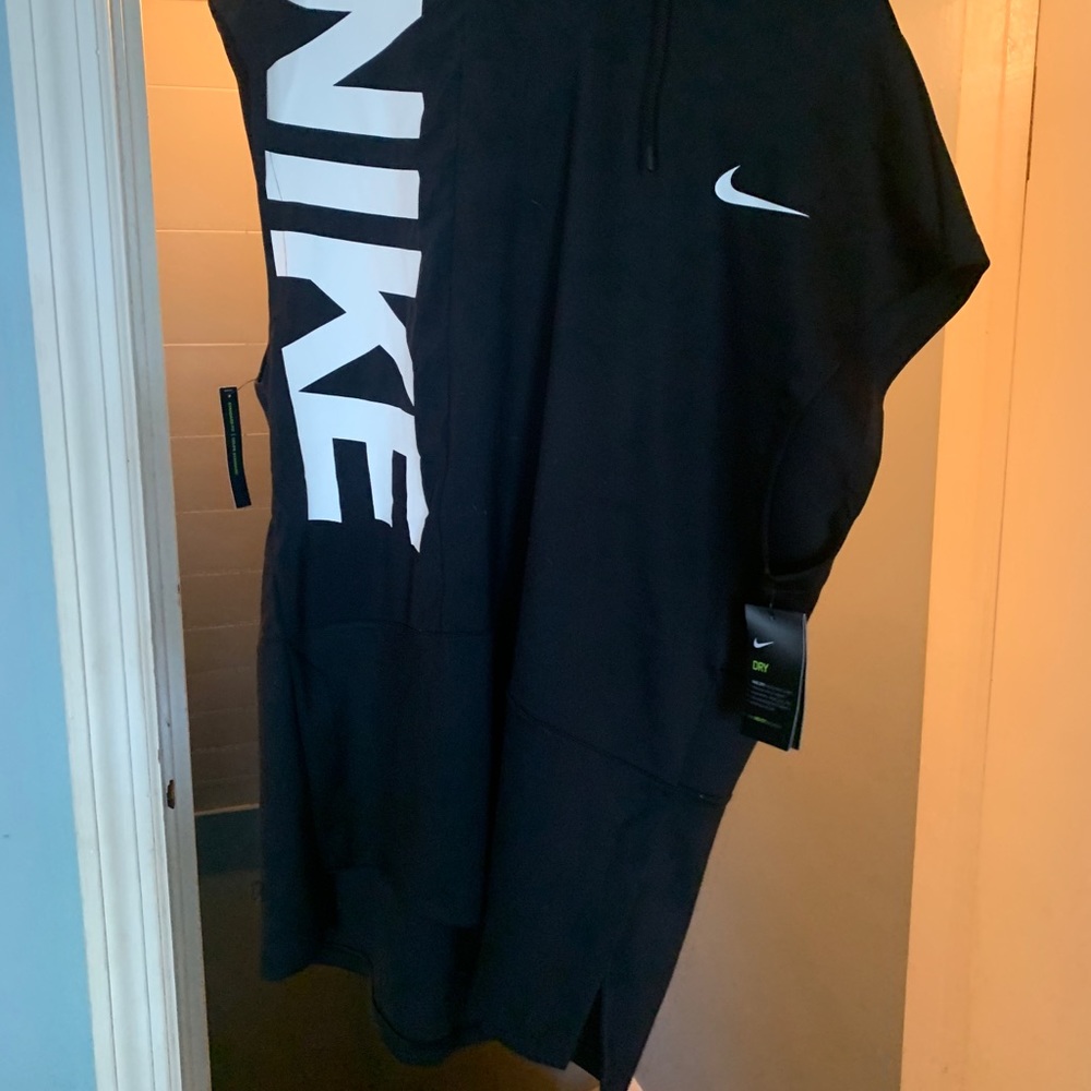 Nike sleeveless hoodie